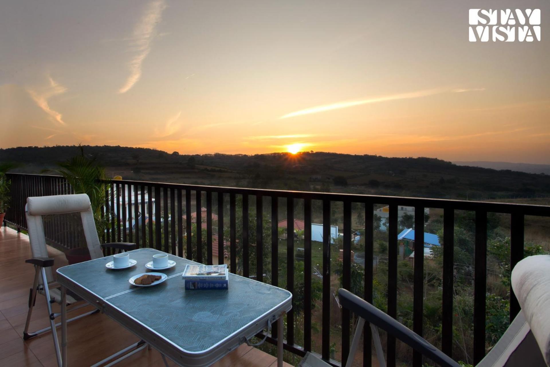 Stayvista At Hillside Harmony Pvt Pool & Free Breakfast Bangalore Dış mekan fotoğraf